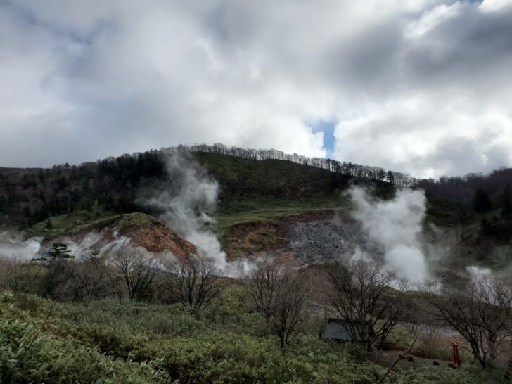 秋田、岩手、青森の3県にまたがる 十和田八幡平国立公園 の迫力がすごい
