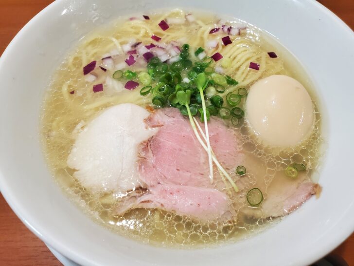 「貝麺 ほてや 」東京・下北沢にある「買麺みかわ」の姉妹店が秋田にオープン